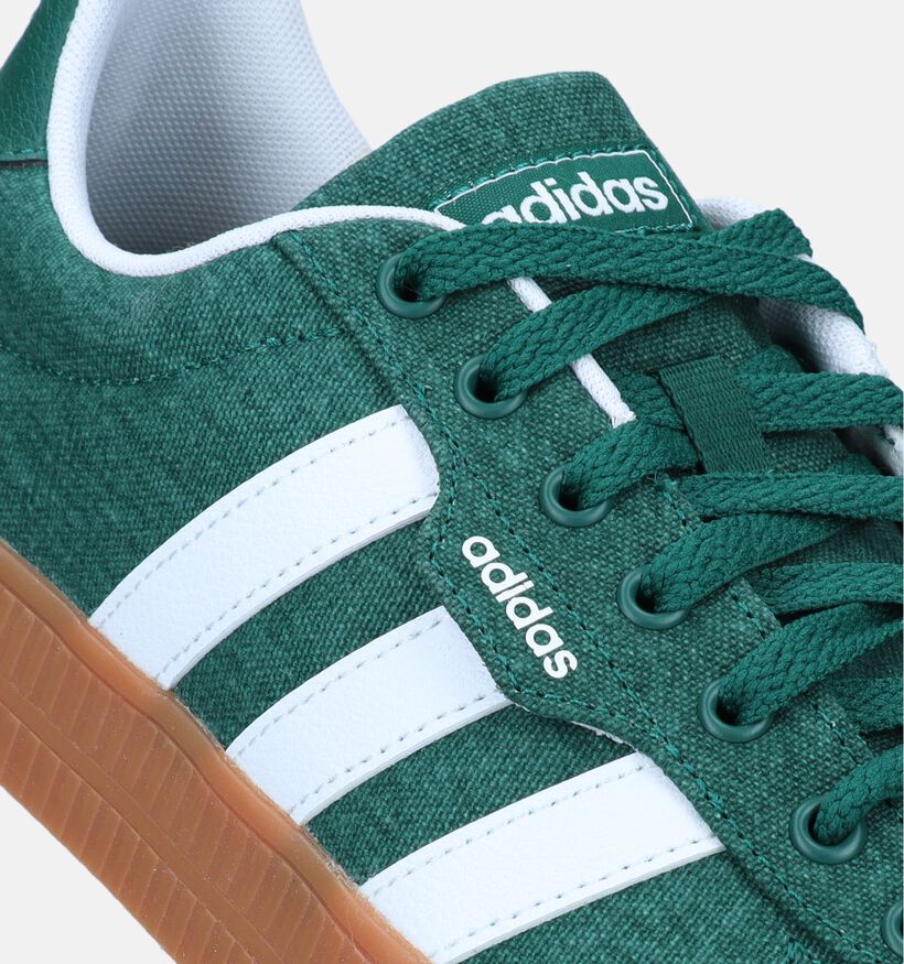 adidas Daily 3.0 Baskets en Vert pour hommes (329387)