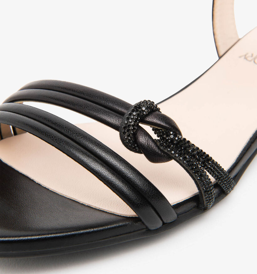 NeroGiardini Sandales en Noir pour femmes (370601)