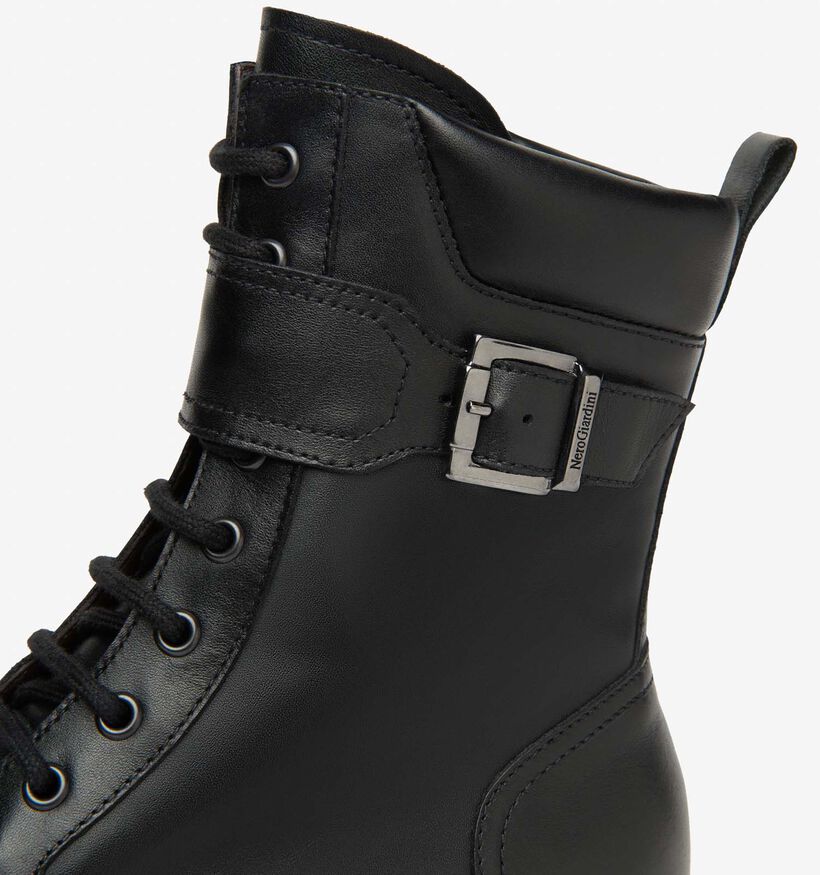 NeroGiardini Boots à lacets en Noir NeroGiardini Boots à lacets en Noir pour femmes (363948)