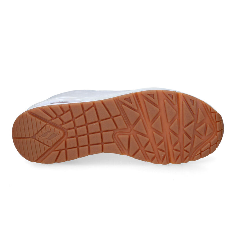 Skechers Uno Pearl Queen Baskets en Blanc pour femmes (352256) - pour semelles orthopédiques
