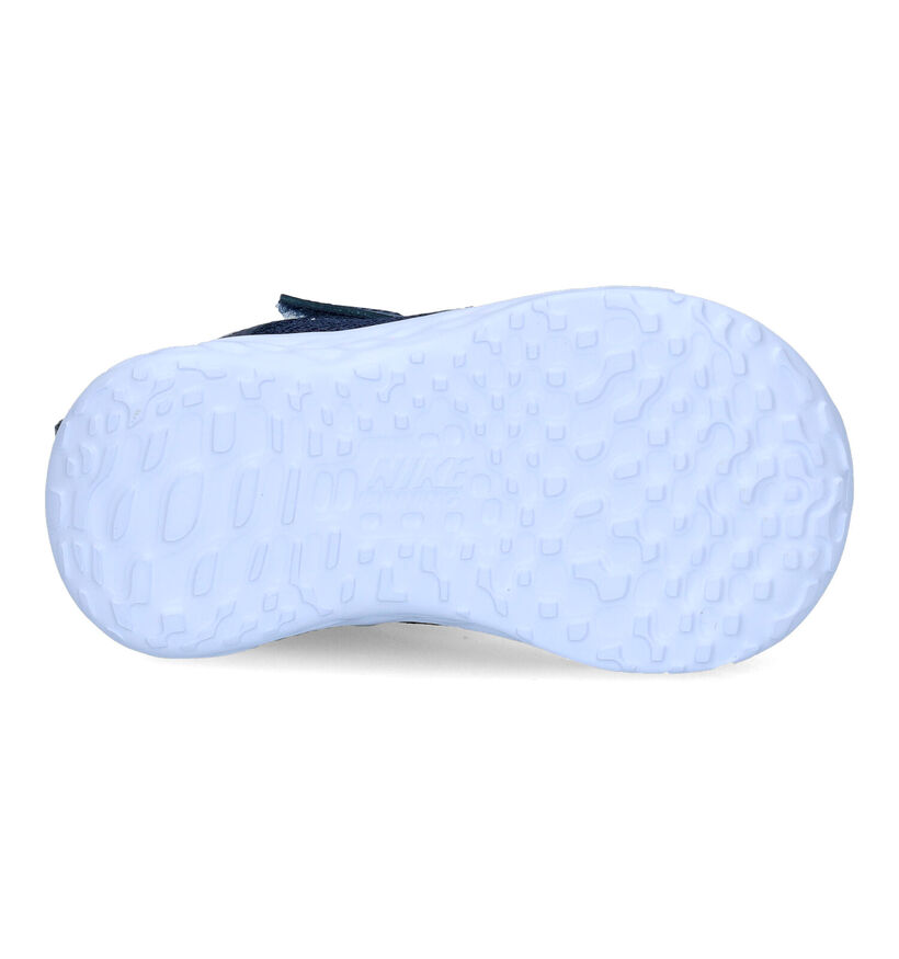 Nike Revolution 6 TD Baskets en Gris pour filles, garçons (325375)