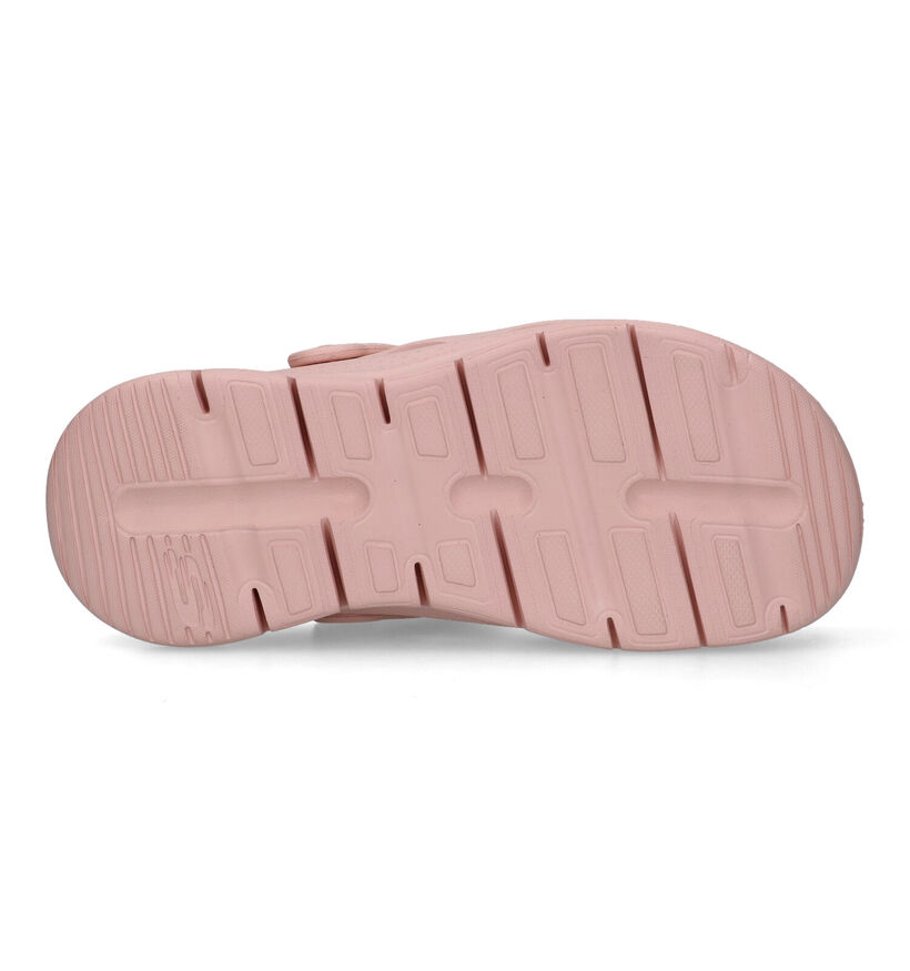 Skechers Foamies Arch Fit Nu-pieds en Noir pour femmes (321481)