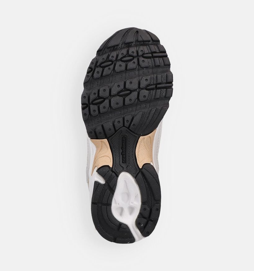 New Balance 530 Baskets en Gris pour filles (366215) - pour semelles orthop&eacute;diques