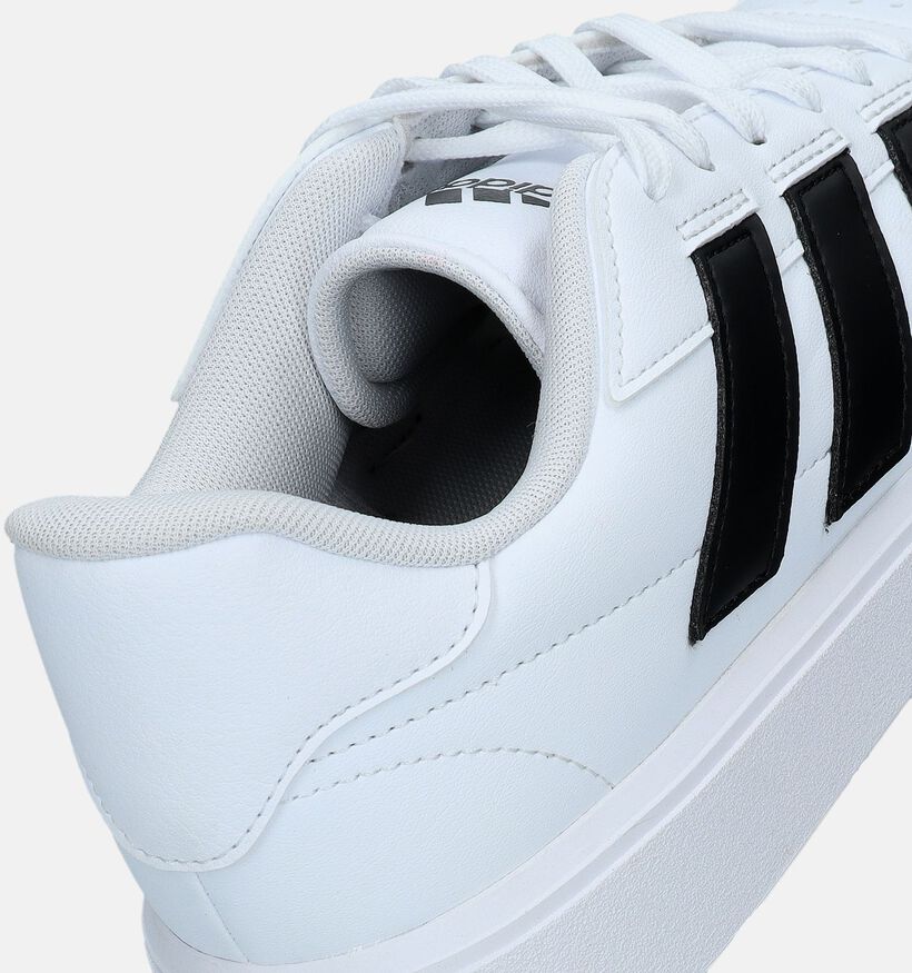 adidas Courtblock Zwarte Sneakers voor heren, jongens (341484)