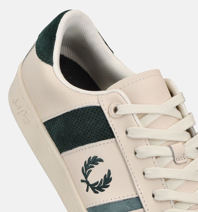 Fred Perry Ecru Veterschoenen voor heren (368923) - geschikt voor steunzolen