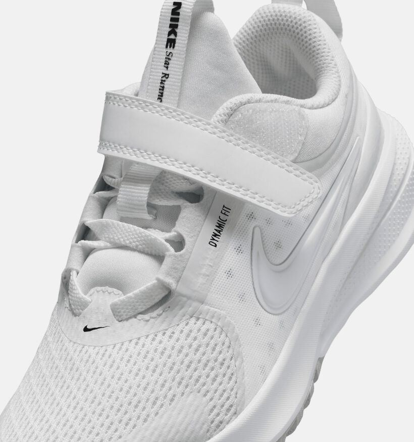 Nike Star Runner 5 Witte Schoenen voor jongens, meisjes (367284) - geschikt voor steunzolen