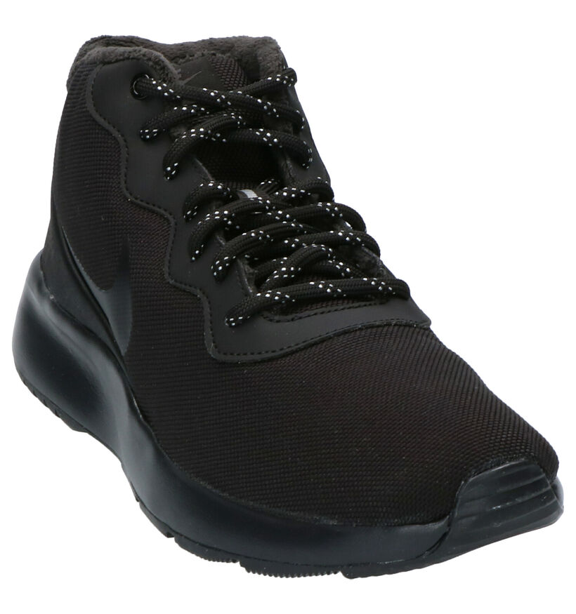 Nike Tanjun Chukka Baskets en Noir en textile (254034)
