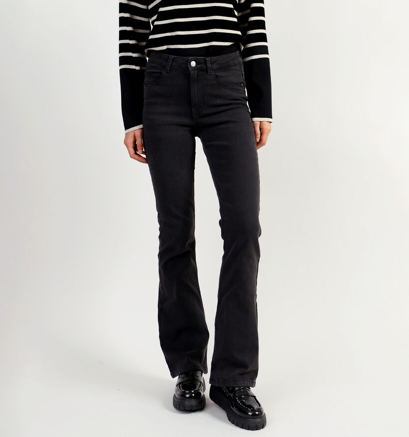 JDY Newflora Jeans évasé en Noir L34 pour femmes (346415)
