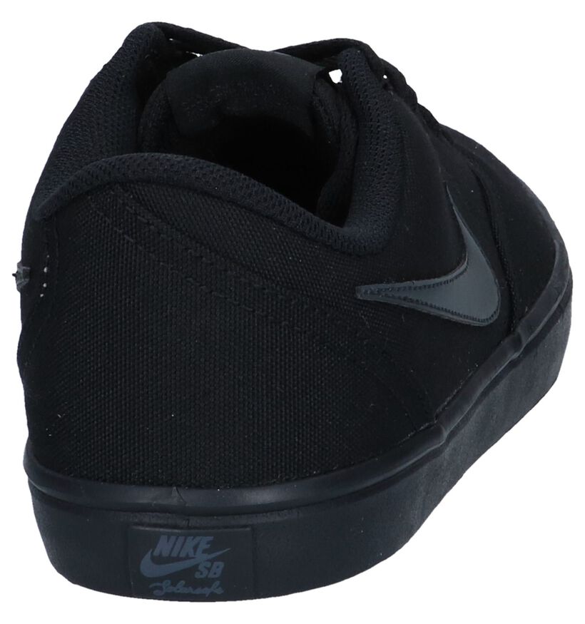 Zwarte Skateschoenen Nike SB Check Solar in stof (250322)