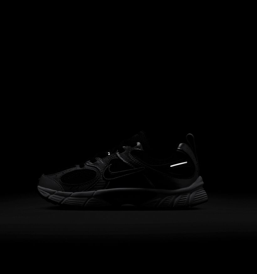 Nike Baskets basses en Noir pour filles, garçons (359890) - pour semelles orthopédiques