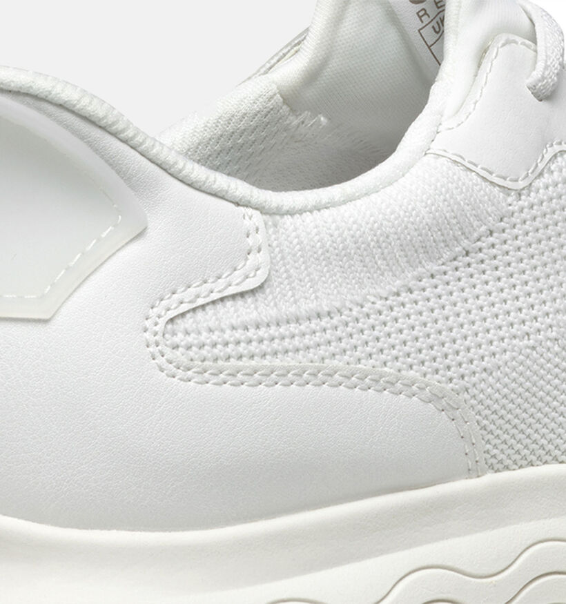 Geox Spherica Plus Slip-ons en Blanc pour femmes (368144)