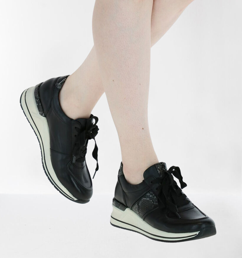 Remonte Zwarte Veterschoenen in kunstleer (277640)