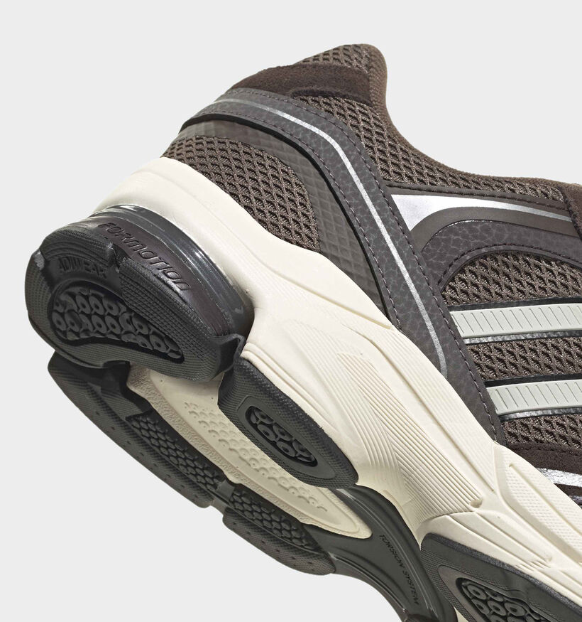 adidas Spiritain 2000 Baskets en Brun pour femmes (375348)