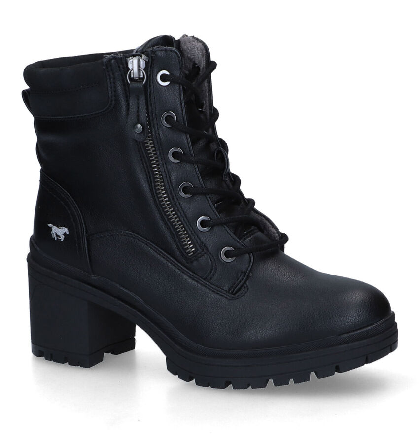 Mustang Boots à lacets en Noir