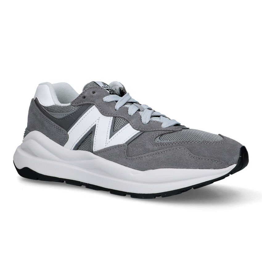 New Balance M 5740 Baskets en Gris