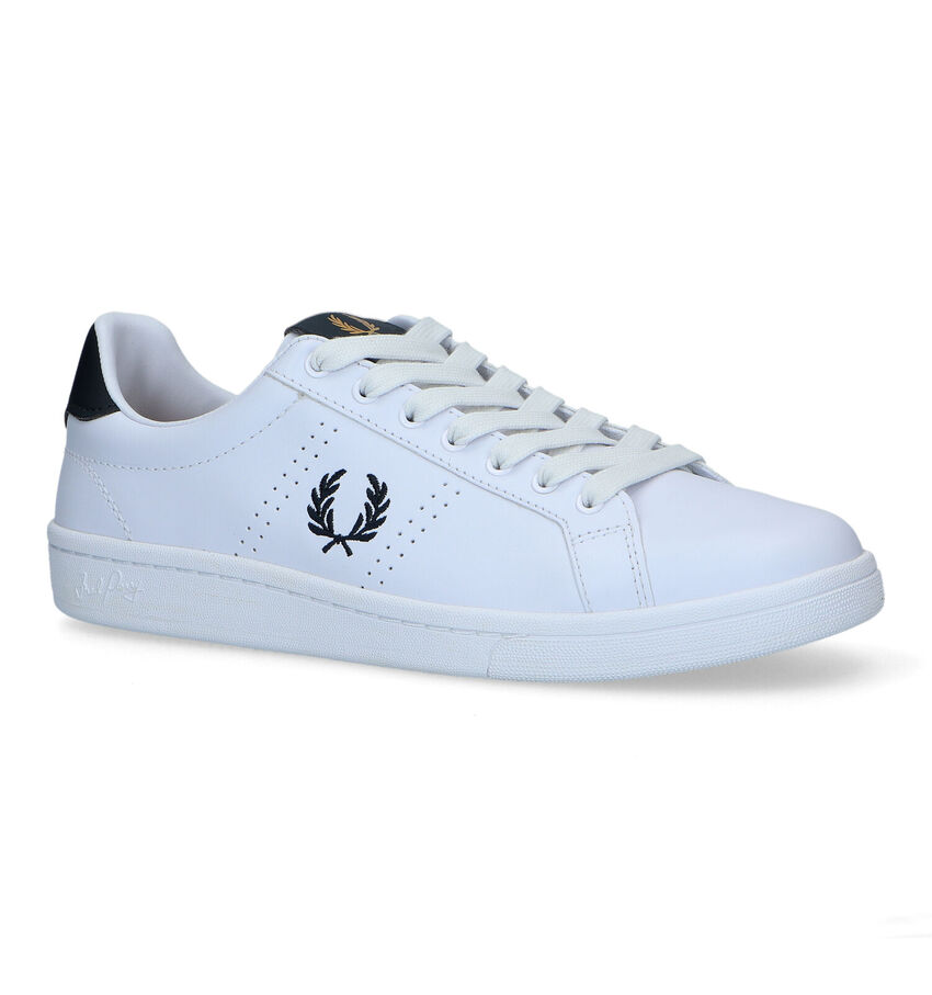 Fred Perry Chaussures à lacets en Blanc