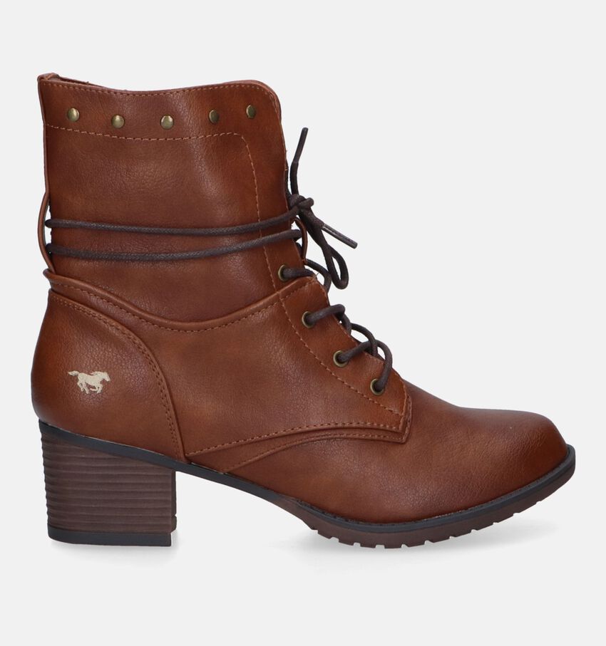 Mustang Bottines à lacets en Cognac