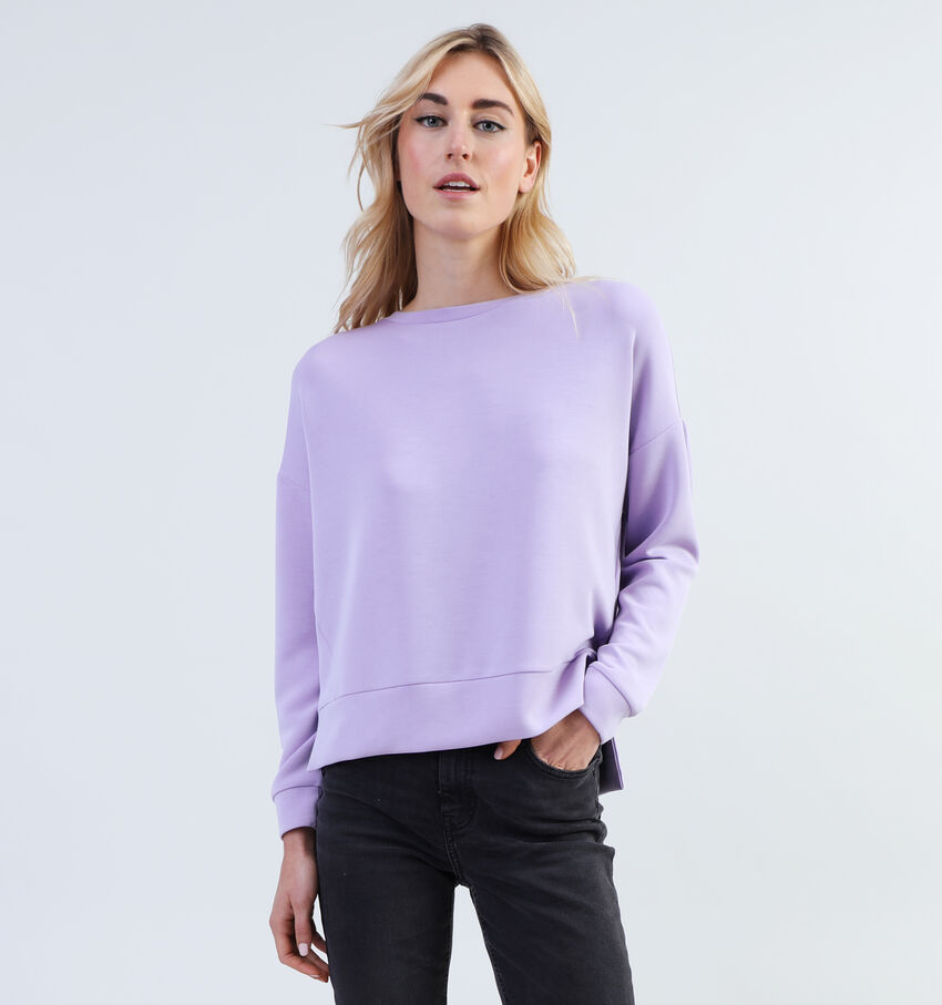 comma casual identity Lila Trui