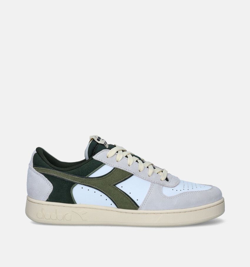 Diadora Magic Basket Low Suede Baskets en Blanc