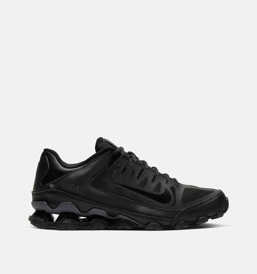 Nike Reax 8 TR Baskets en Noir