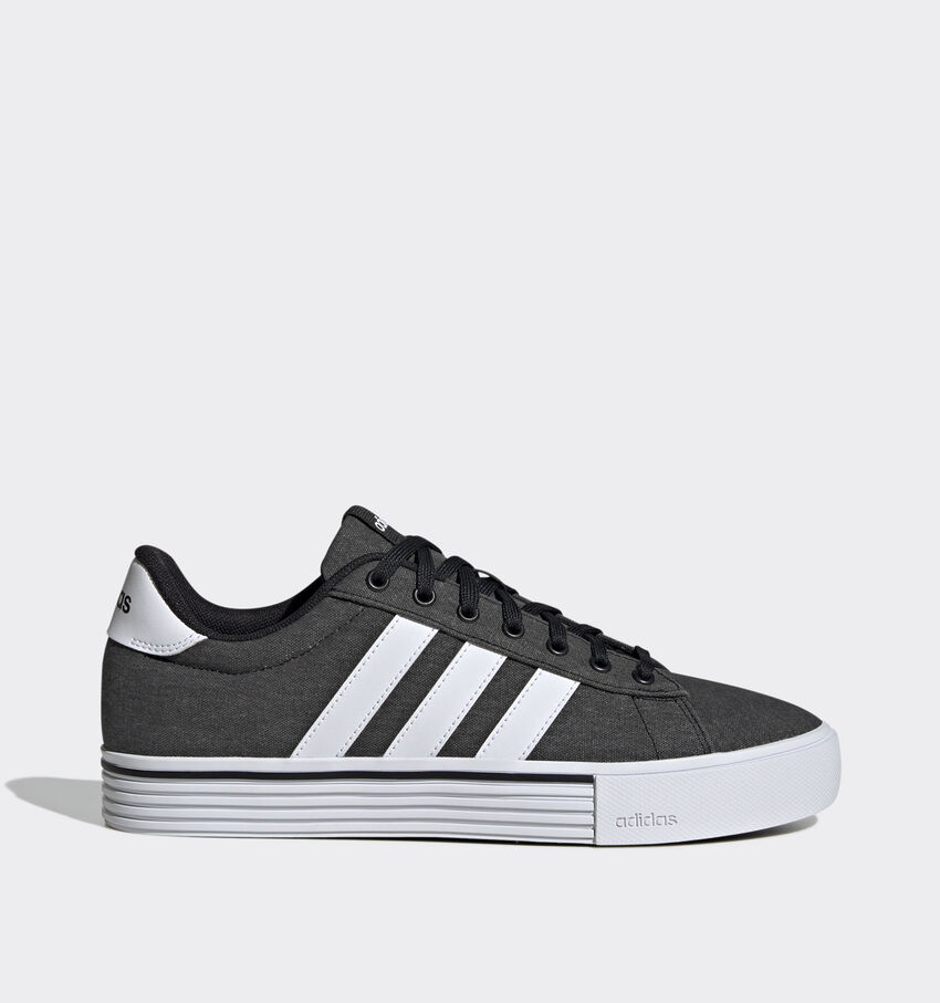 adidas Daily 4.0 Baskets en Noir