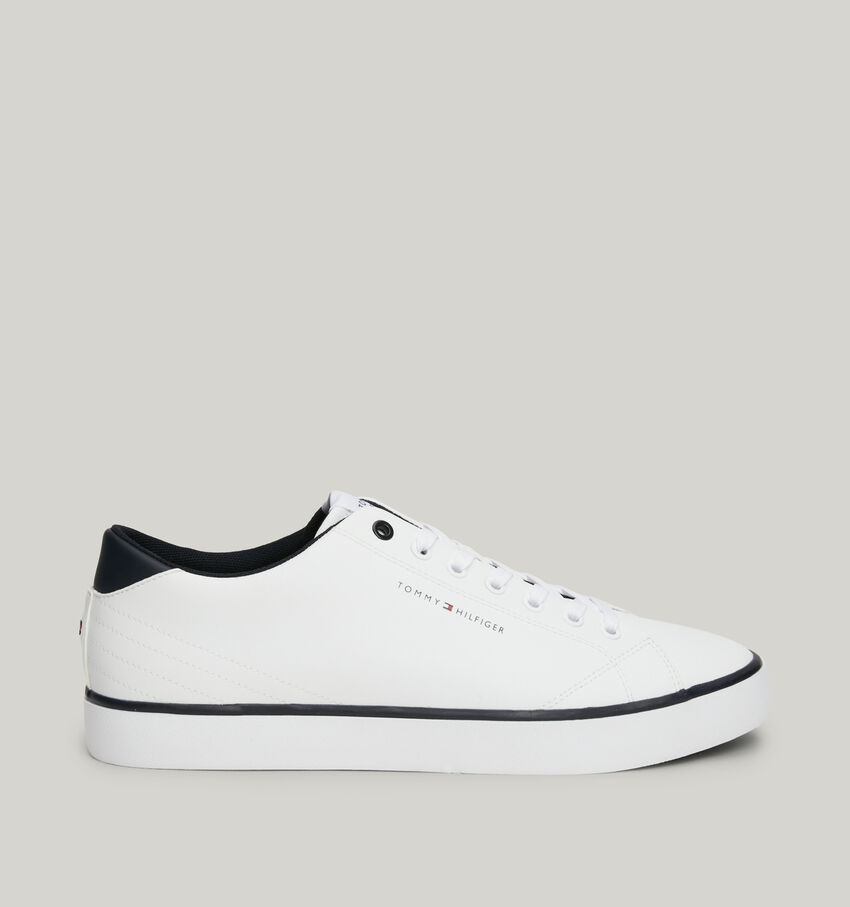 Tommy HilfigerVulc Low Chambray Chaussures à lacets en Blanc