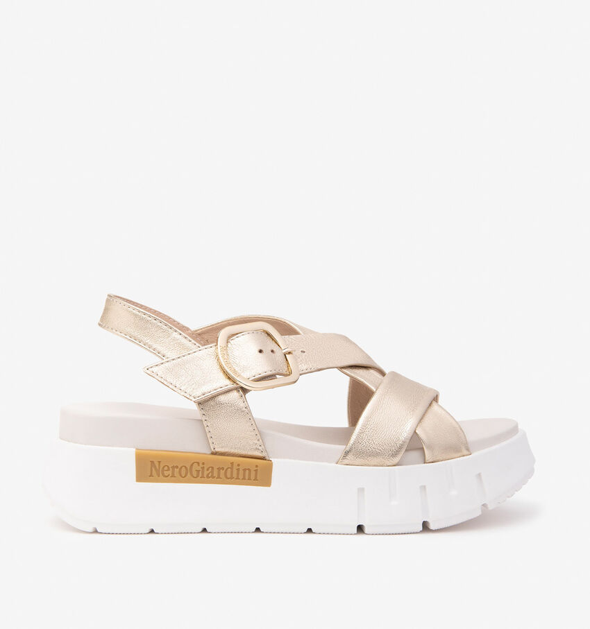 NeroGiardini Gouden Plateausandalen