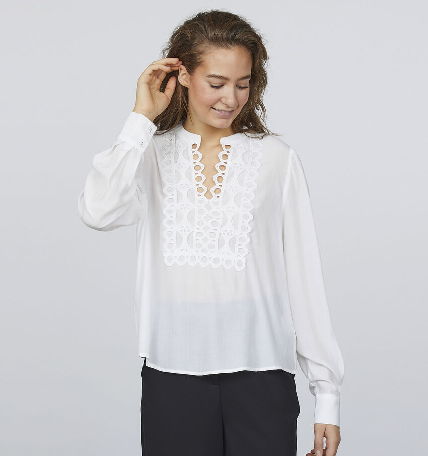 SISTERS POINT Viada Blouse en Blanc