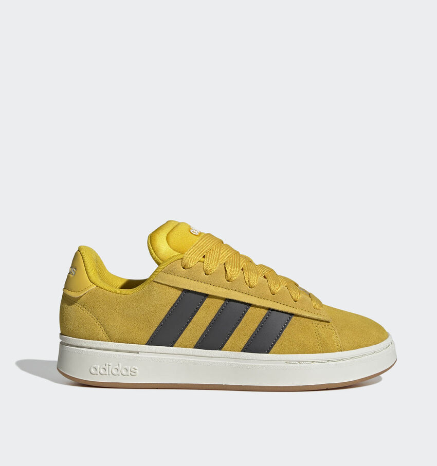 adidas Grand Court Alpha Sneakers Geel