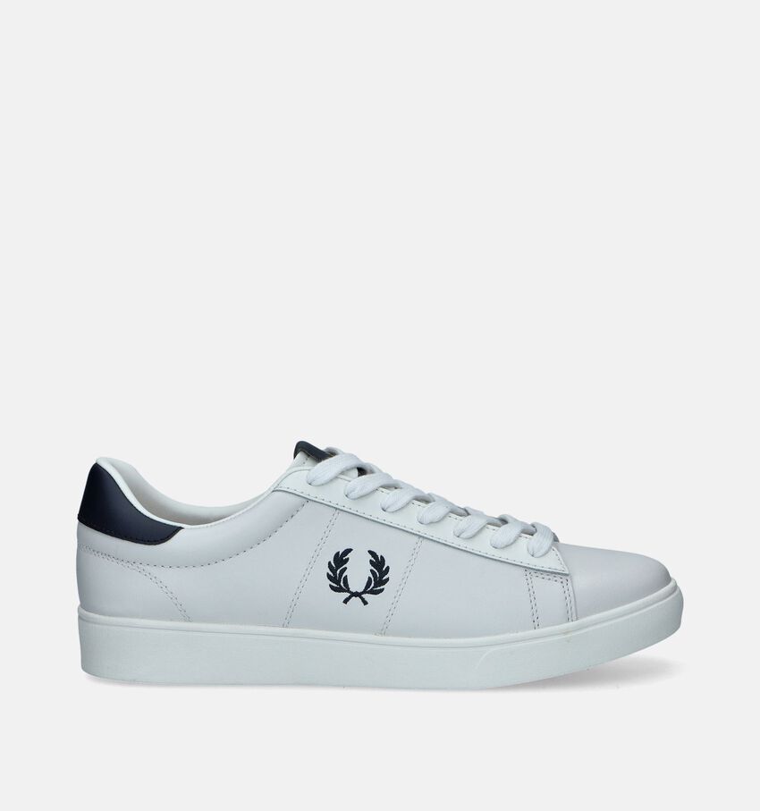 Fred Perry Spencer Leather Chaussures à lacets en Blanc