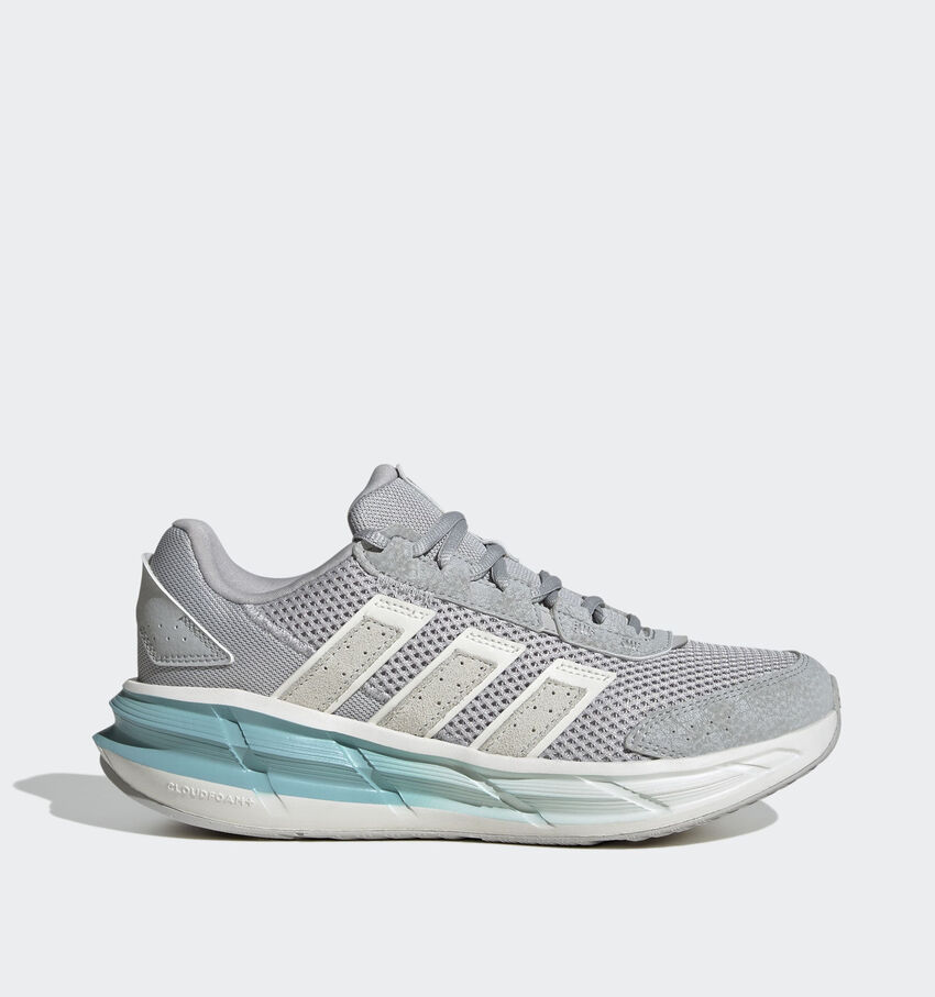 adidas Astrastar Baskets sportives en Gris