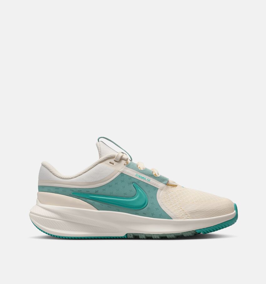 Nike Star Runner 5 Baskets en Ecru/Vert