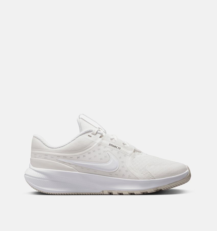 Nike Star Runner Baskets basses en Blanc