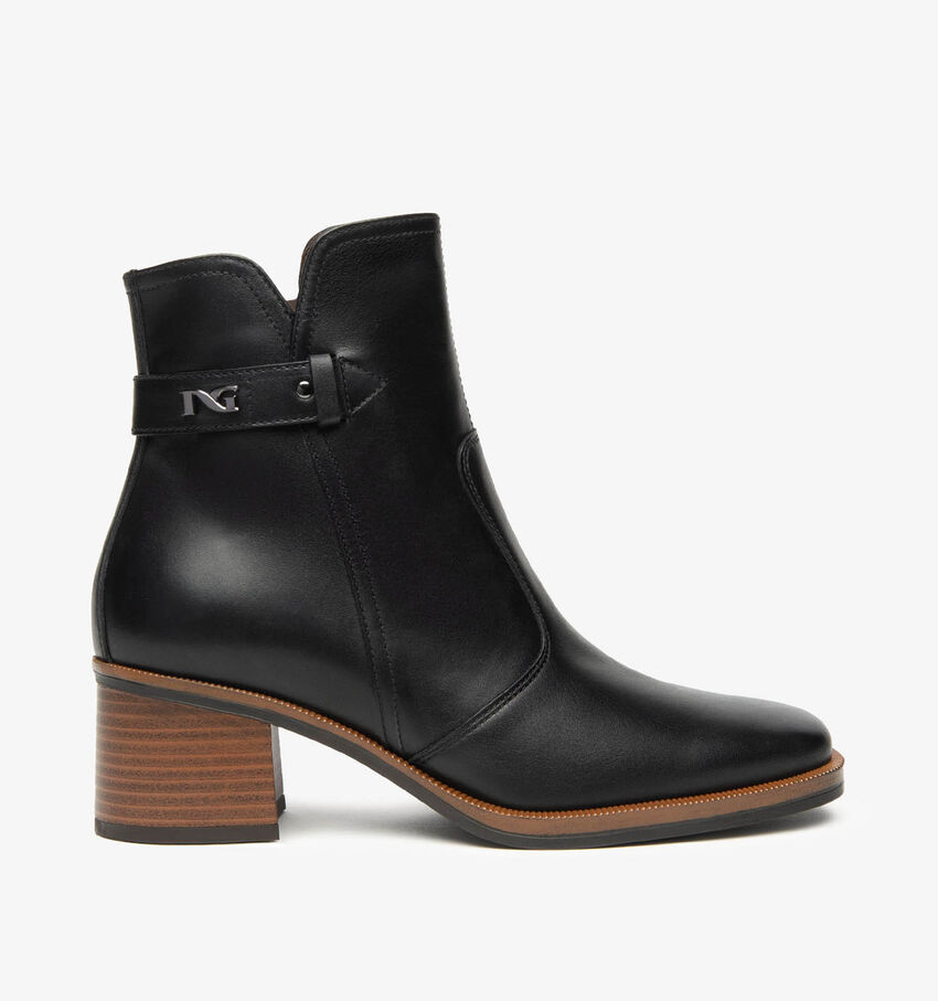 NeroGiardini Bottines à talons en Noir