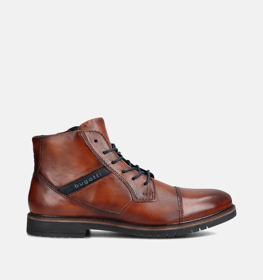 Bugatti Boots à lacets en Cognac