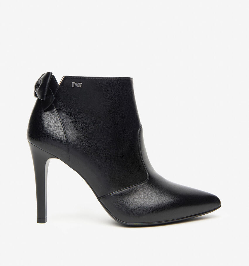 NeroGiardini Bottines à talons en Noir