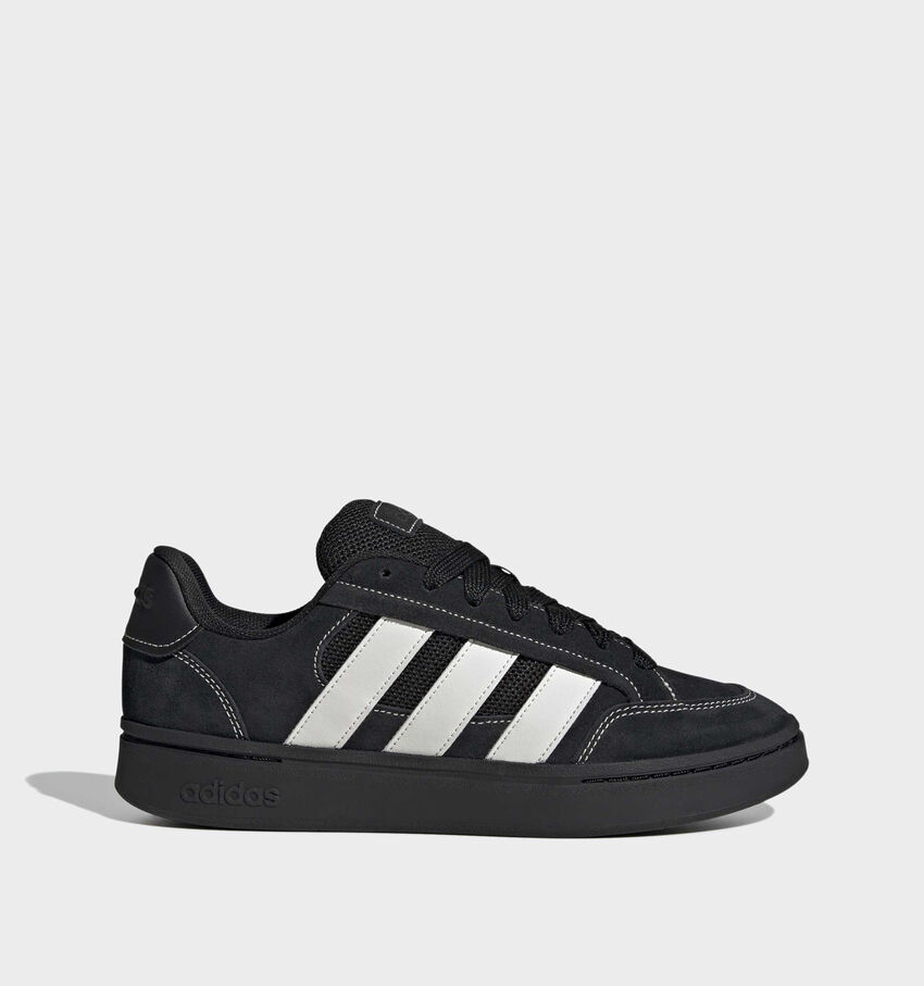 adidas GC Alpha Zwarte Sneakers
