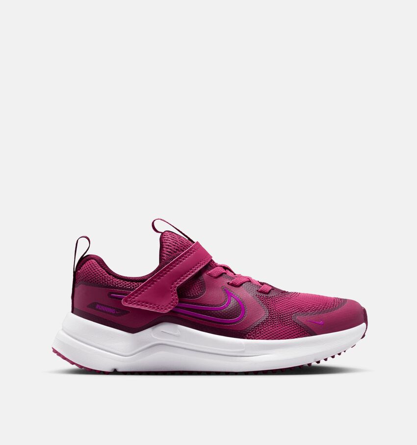 Nike Cosmic Runner Fuchsia Sneakers