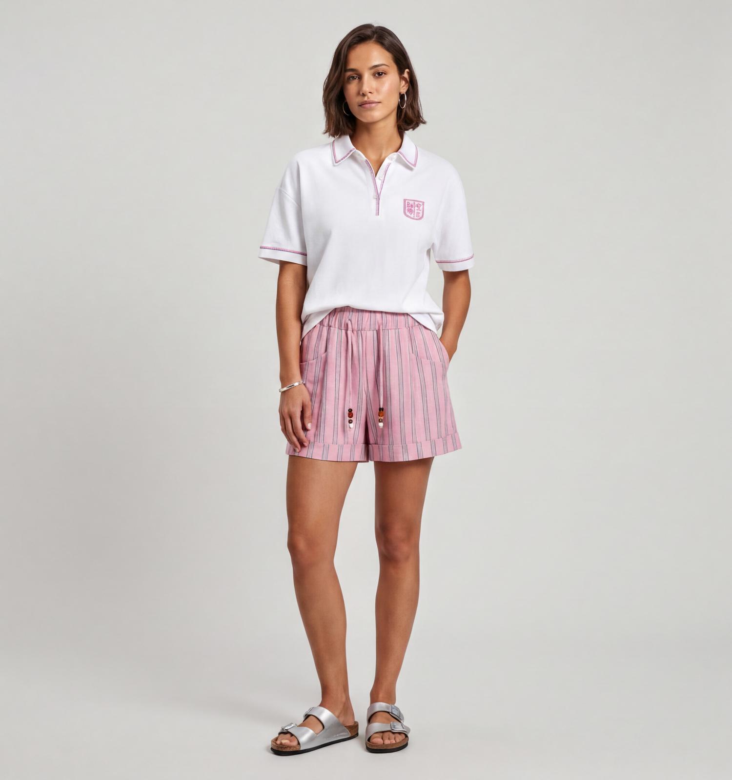 Adoré Cecilianne Short en Rose