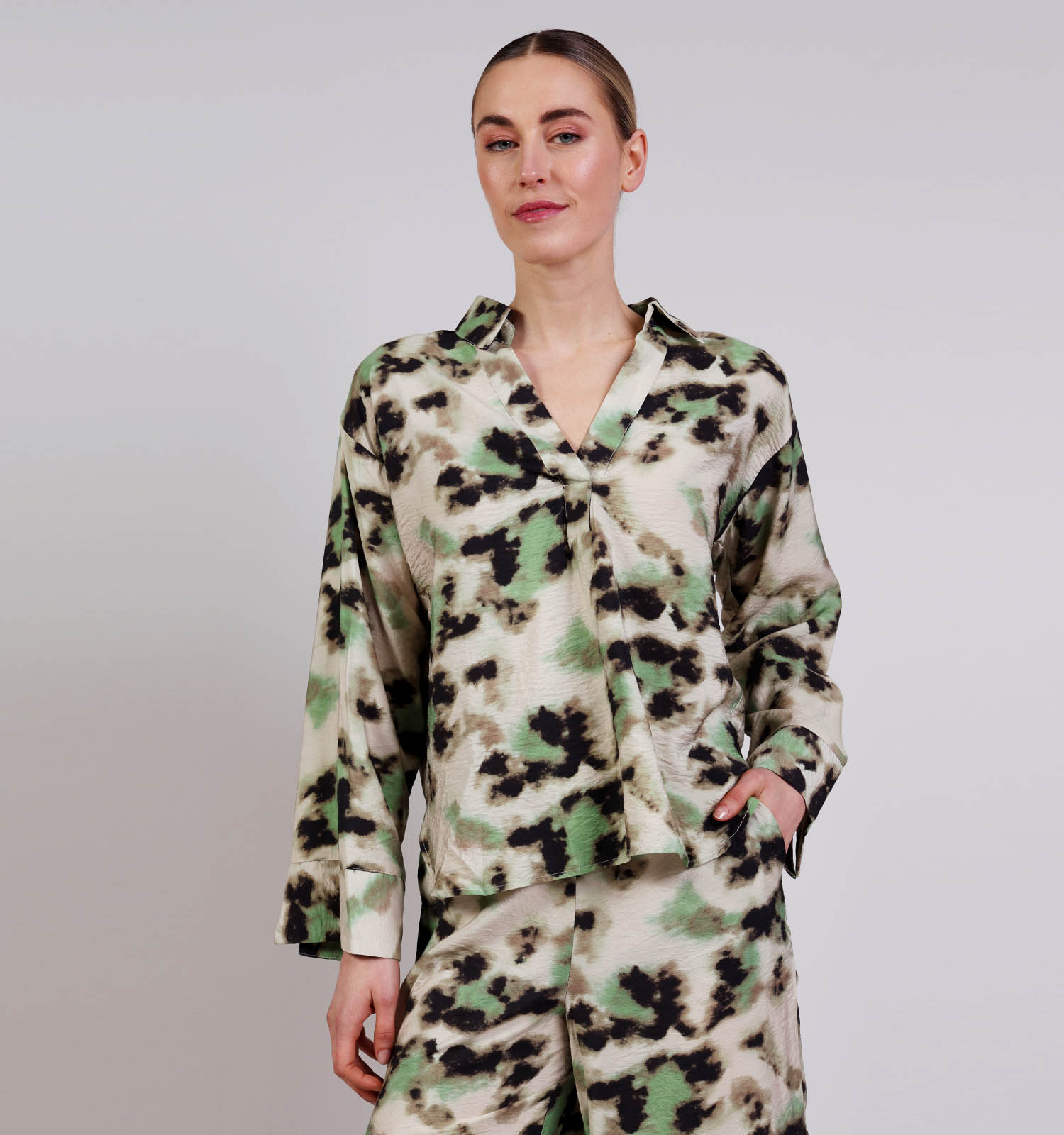 JDY Millie Abstract Groene Blouse