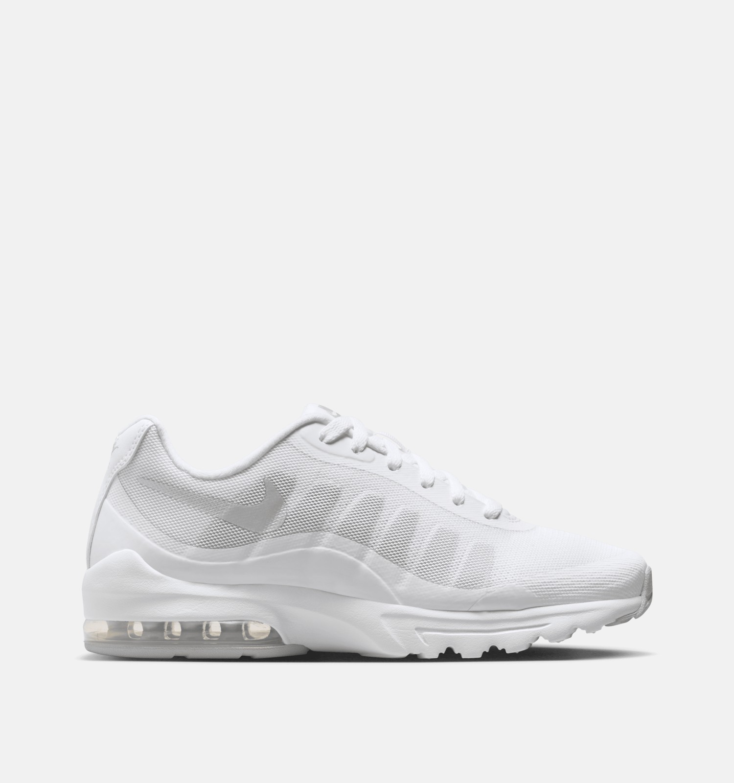 Nike Air Max Invigor Baskets en Blanc