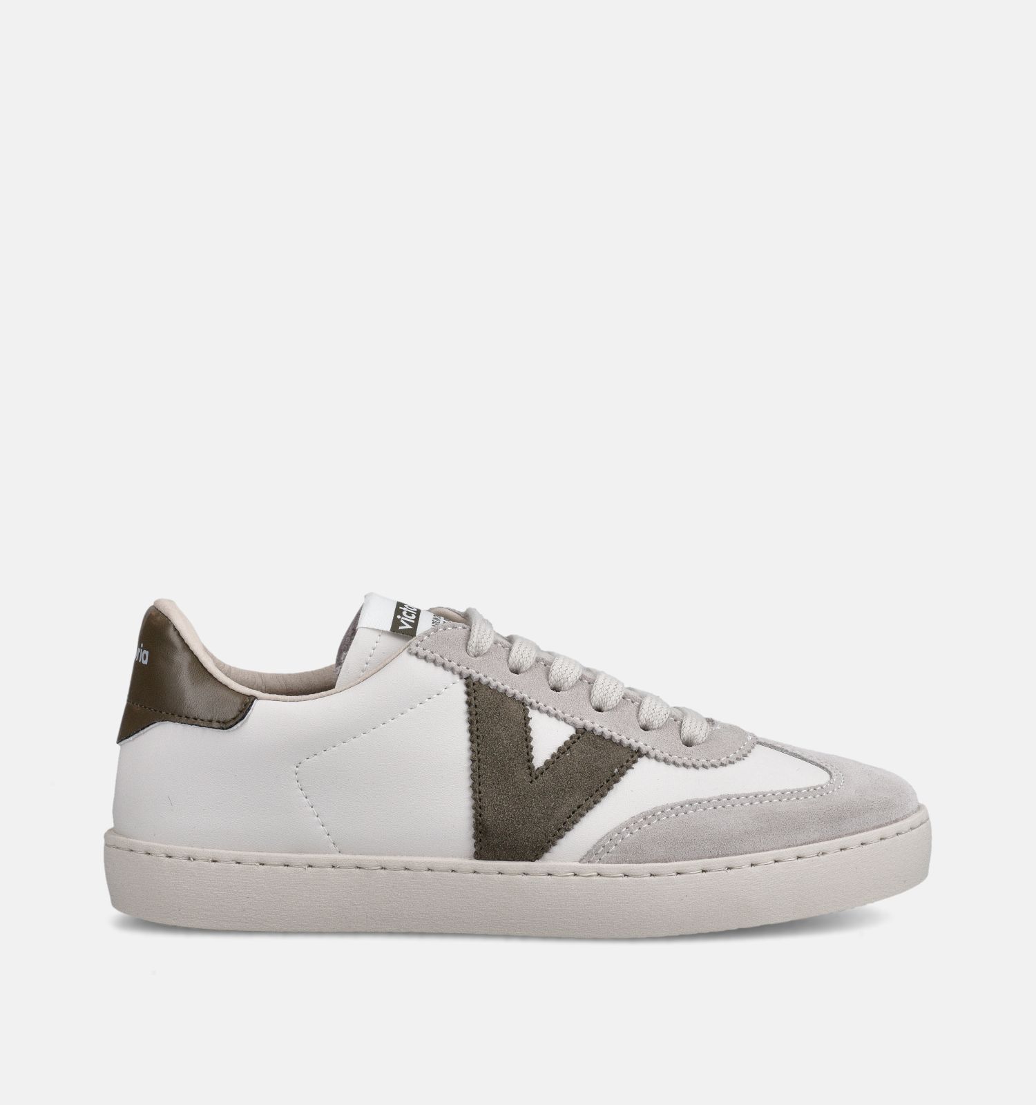 Victoria Witte/Bruine Sneakers